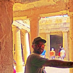 Meet your Posher, Clint